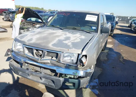 2000 Nissan Frontier Xe z USA, uszkodzony, nr VIN 1N6DD26S5YC348622